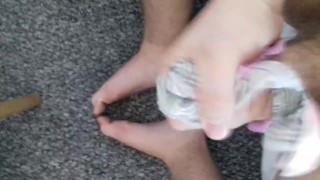 Cumming on my girlfriends panties