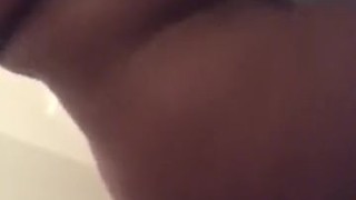 Shower vid