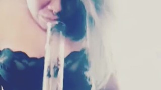 Lingerie bong rip