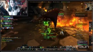 World of Warcraft Gamer Girl Does Her Best to Heal while Cumming