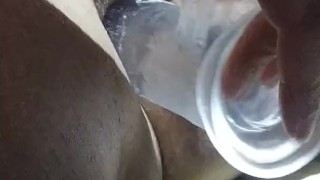 Milf pussy play