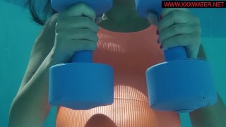 UnderWaterShow presents Micha the underwater gymnast