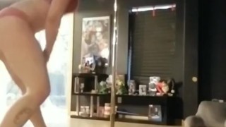 Leya Falcon Pole Dancing