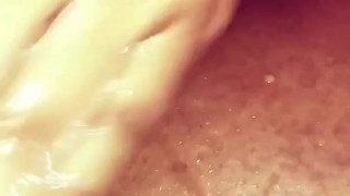 I love making my juicy ass jiggle