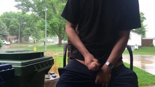 Jerking out outside and cumming