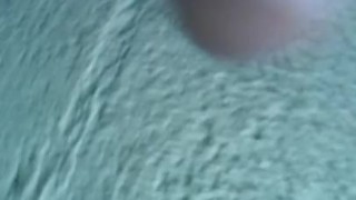 Haciendome una paja en publico