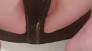 Pissing my panties