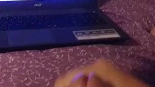 Dicky Spreadum watching Bailey Brooke Cums the Same Time