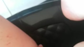 QUICK SQUIRT PEE OUTSIDE BALCONY AMATEUR HAIRY PUSSY CHUBBY ITALIAN FEET