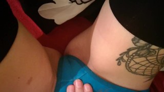 I'm tooo horny. My pussy want to be fucked