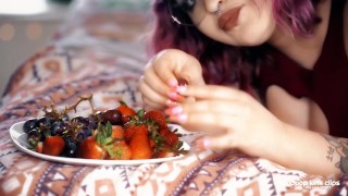 4K Red Berries ASMR - Mouth Sounds + Mastication