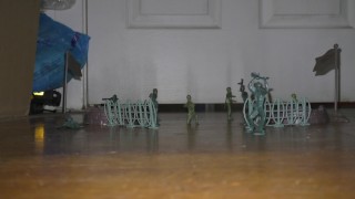 amaninheels | My Bare Feet vs the Army