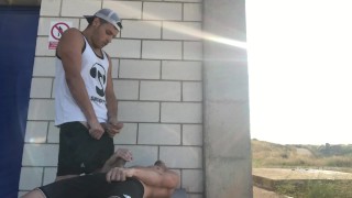 Cum with my friend in the street