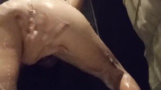 Kitty Shower masturbation