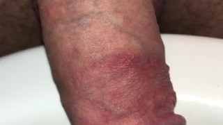 Pissing with morning wood