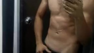 Masturbación en el baño