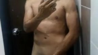 Masturbación en el baño