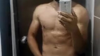 Masturbación en el baño