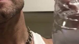 Looking 4 Cool, Open-Minded Str8 Bros to...