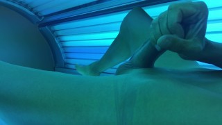 Tanning Bed Cum & Swallow
