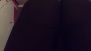 Trade shaking his booty