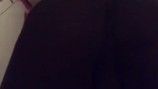 Trade shaking his booty