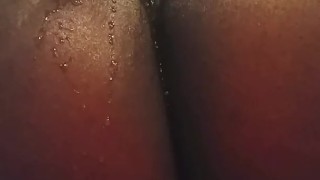 Juicy black pussy squirts