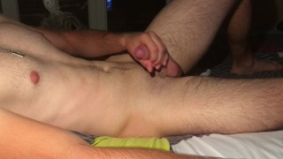 boy masturbate in bed - HD