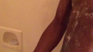 DiezelStrokedHer - POV who wants to shower with me