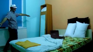 Strip show and dancind for girls that want sex