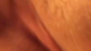 Amateur fingers herself