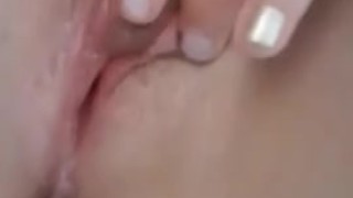 Ivy Rayne makes herself cum hard