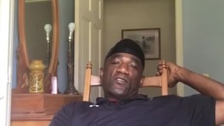 Quick nut while moms at store