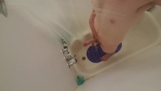 Red Stoned Fox plays with his big cock in the shower