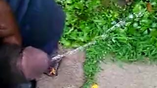 Pee while I walk