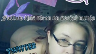 Teaser mirror masturbation