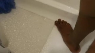 Jacking off with lotion DM ME Ladies