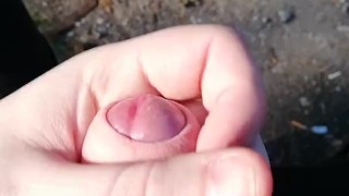 Out side wank