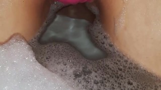 SEXY TEEN PISSES IN PINK PANTIES