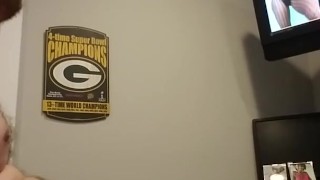 Coming on Aylas ass