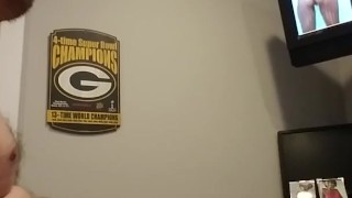 Coming on Aylas ass