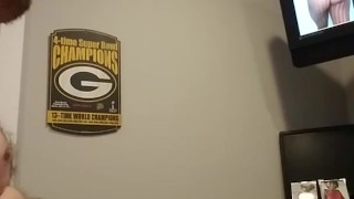 Coming on Aylas ass