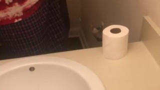 Sitting outback of the crib and got horny