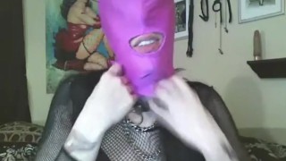 Fingering myself and moaning with gloves on (retro show)