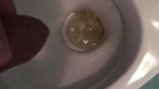 pissing/ писянье