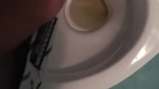 pissing/ писянье