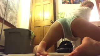 Girl Plays With Pink Pussy
