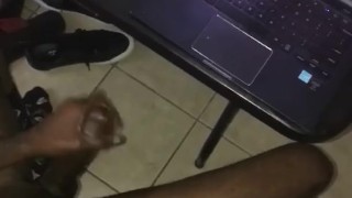 About 2 Nut 