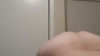 Ass shaking