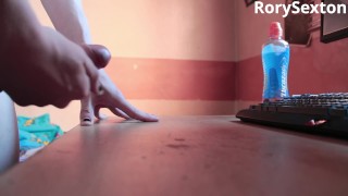 Big messy cumshot closeup